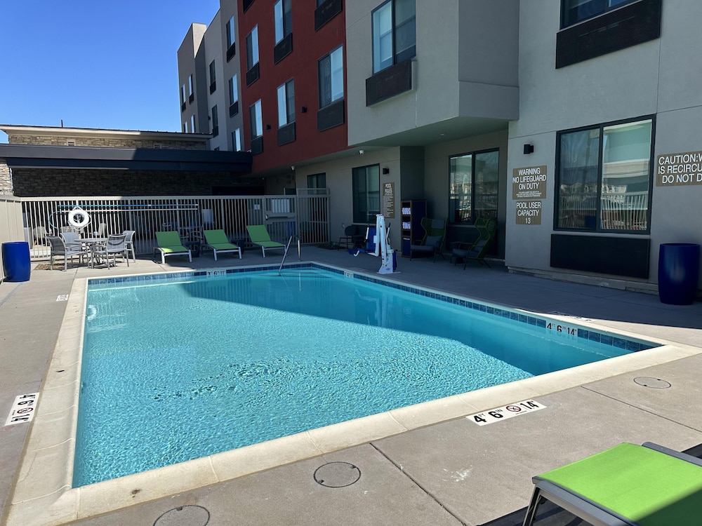 best western plus rialto