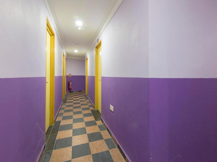 oyo 882 hotel sri muda corner sdn bhd