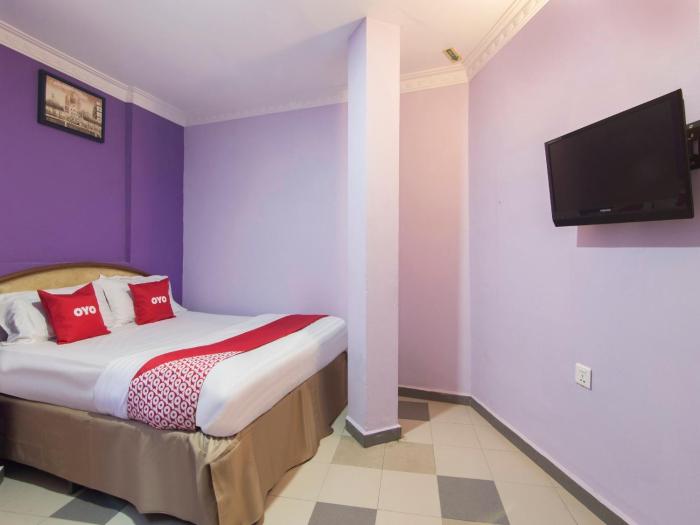 oyo 882 hotel sri muda corner sdn bhd