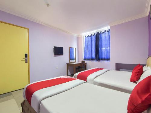 oyo 882 hotel sri muda corner sdn bhd