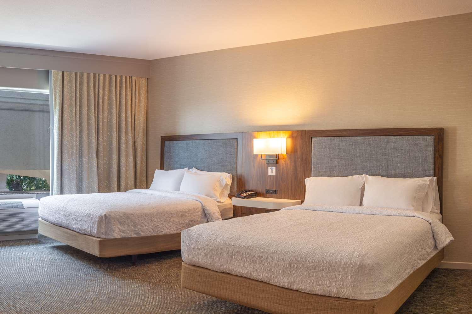 hampton inn and suites boerne