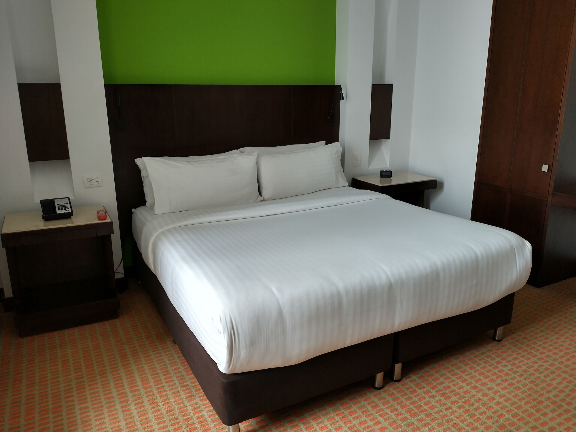 holiday inn bogota airport by ihg