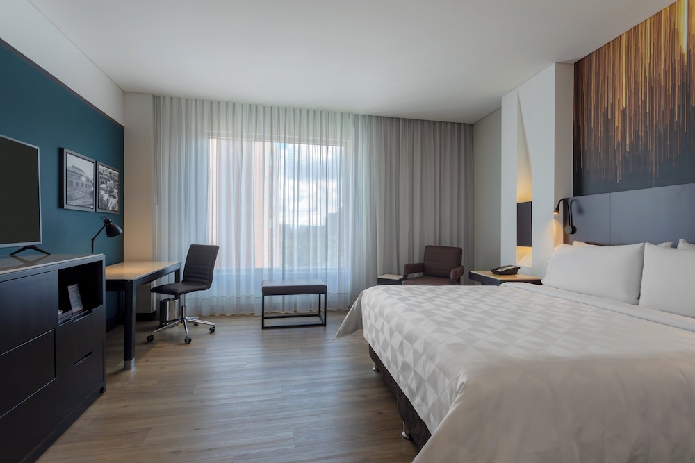 holiday inn bogota airport by ihg