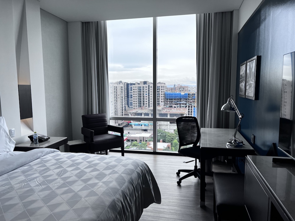 holiday inn bogota airport by ihg