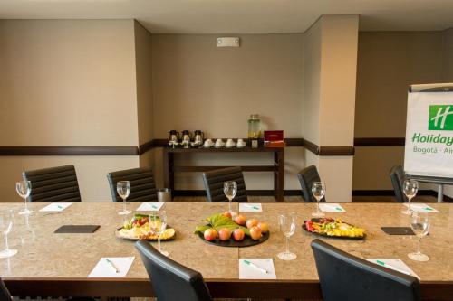 holiday inn bogota airport by ihg