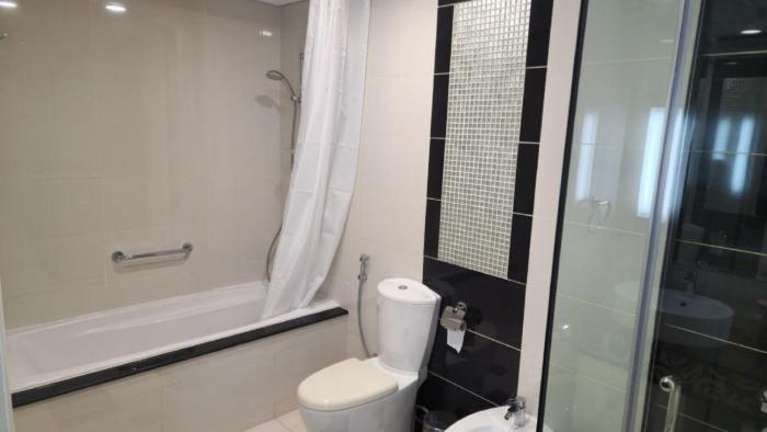 damac maison mall street