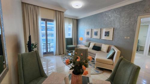 damac maison mall street