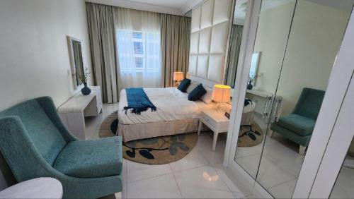 damac maison mall street