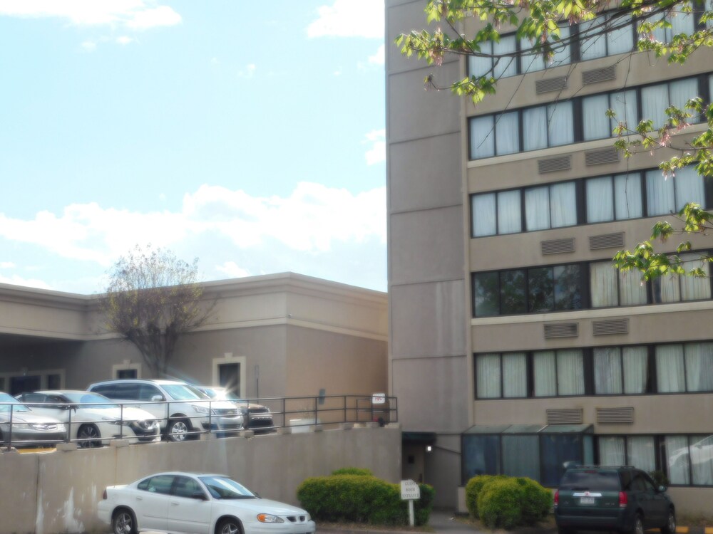 hotel winston salem nc
