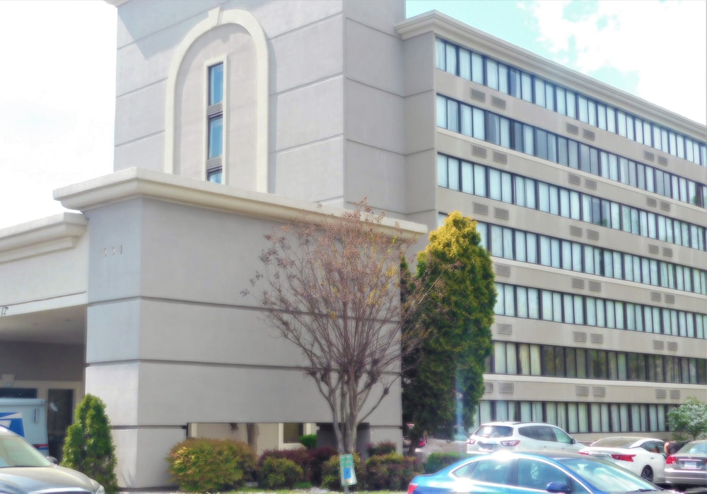 hotel winston salem nc