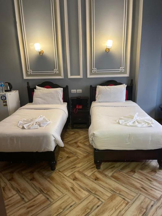 cosmopolitan hotel