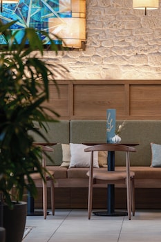 Hotel De La Cite,,3 star