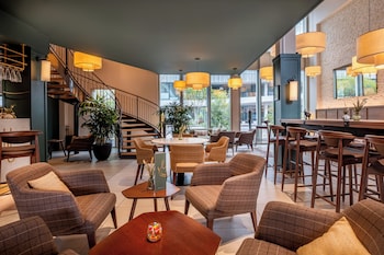 Hotel De La Cite,,3 star