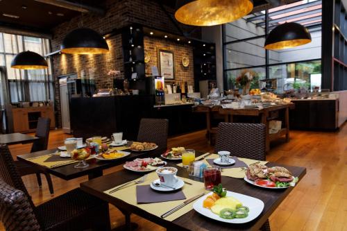 best western falck village hotel