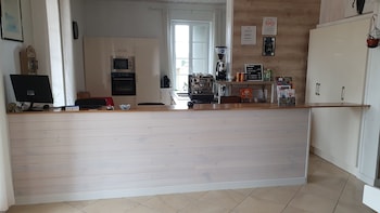 Domaine De L Ourbise,26 Rte De Picon,3 star
