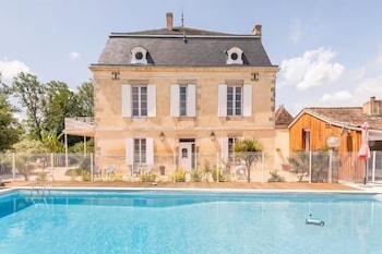 Domaine De L Ourbise,26 Rte De Picon,3 star