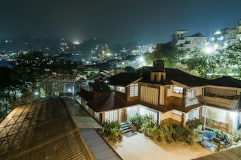 sparrow cherry resort 2 min walk to mg marg