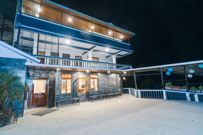 sparrow cherry resort 2 min walk to mg marg