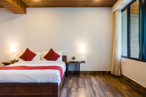 sparrow cherry resort 2 min walk to mg marg