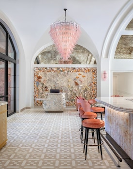 Palm House Hotel Palm Beach,,5 star
