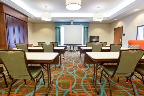 spark by hilton st louis southwest