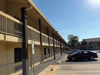 townhouse garden inn and suites san antonio i 35
