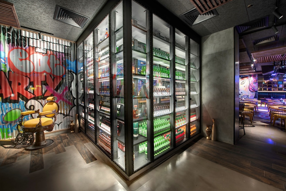 hyatt place dubai al rigga residences