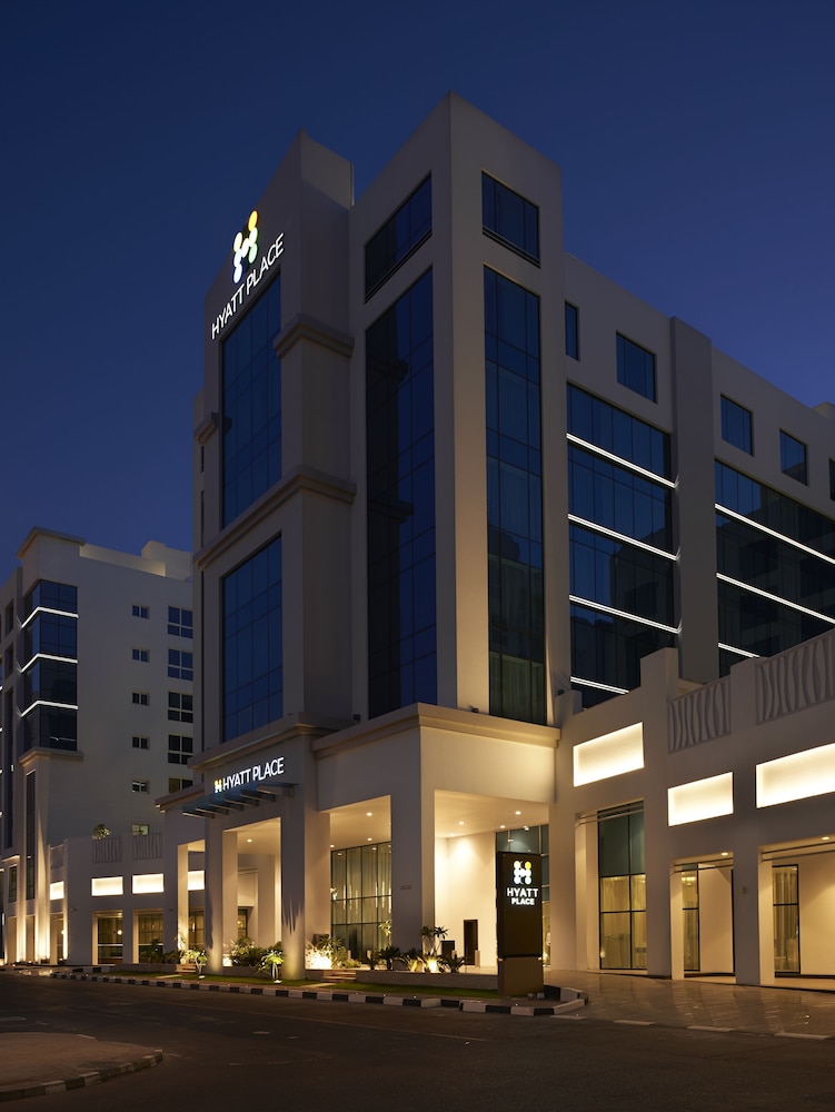 hyatt place dubai al rigga residences