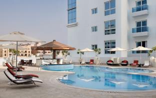 hyatt place dubai al rigga residences