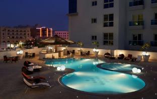 hyatt place dubai al rigga residences