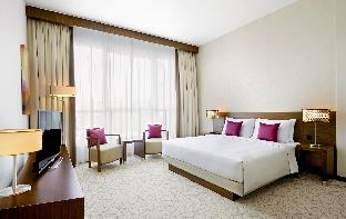 hyatt place dubai al rigga residences