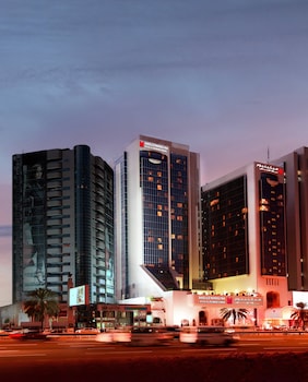 millennium plaza downtown suites