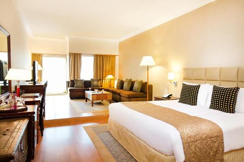 millennium plaza downtown suites