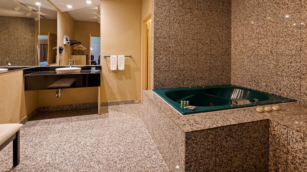 americas best value inn monroe