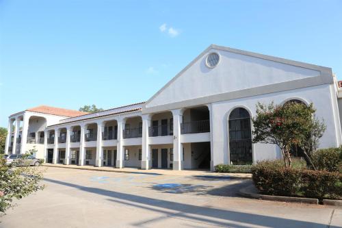 americas best value inn monroe
