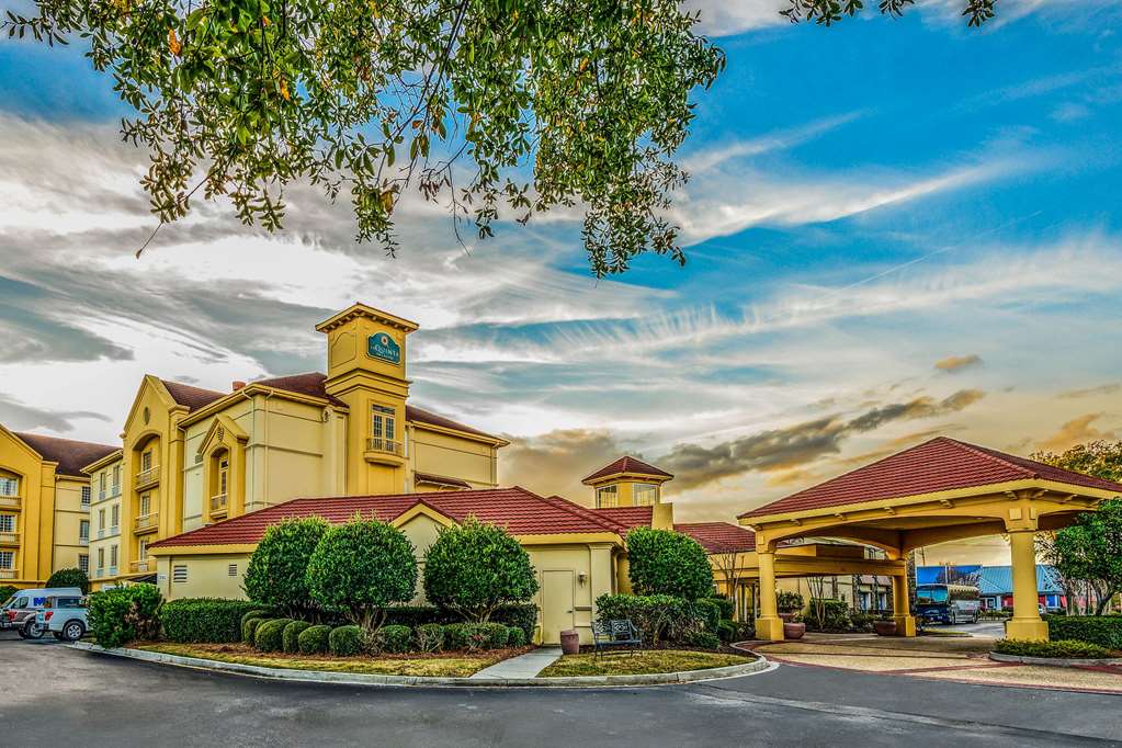 la quinta inn and suites myrtle beach broadway