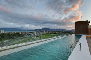 hampton by hilton caraguatatuba serramar