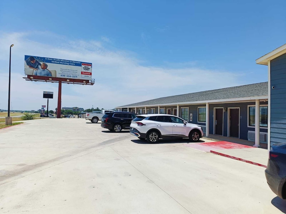 hotel o bien venido pearsall i 35