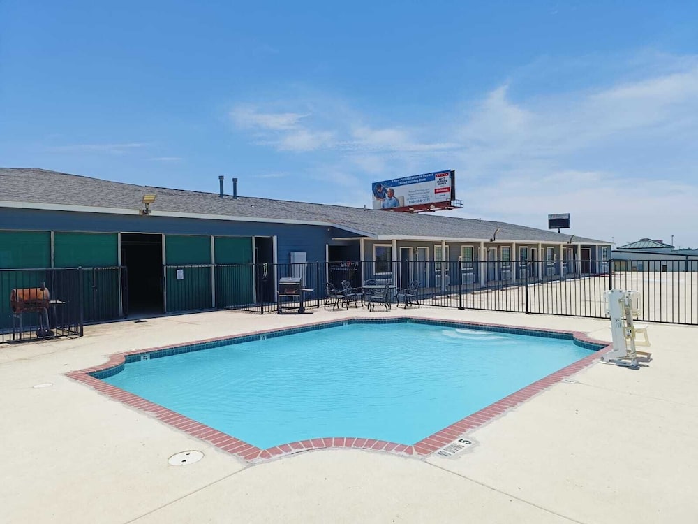 hotel o bien venido pearsall i 35