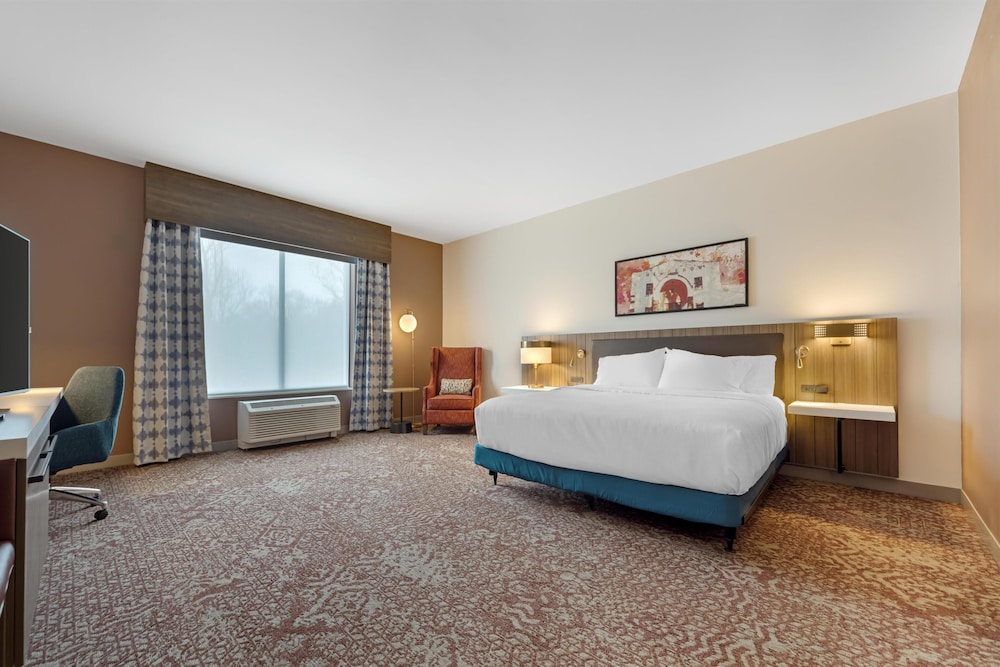 hilton garden inn media