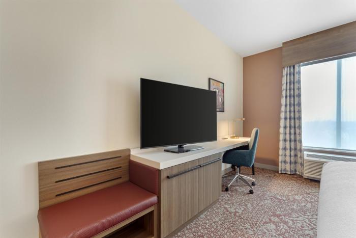 hilton garden inn media