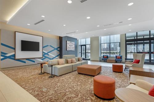 hilton garden inn media