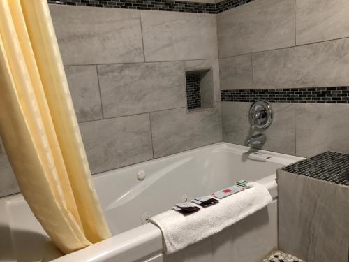 budget inn ontario