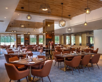 Hilton Garden Inn Bengaluru Whitefield,,4 star