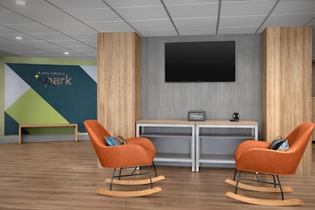 Spark By Hilton Northborough,,3 star