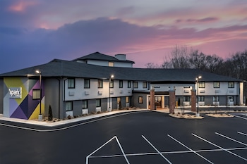 Spark By Hilton Northborough,,3 star