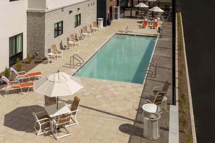 hampton inn and suites by hilton buckeye phoenix