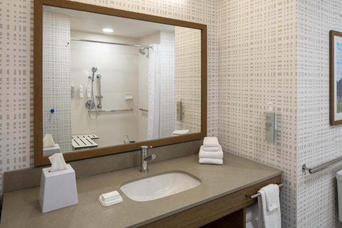 hampton inn and suites by hilton buckeye phoenix