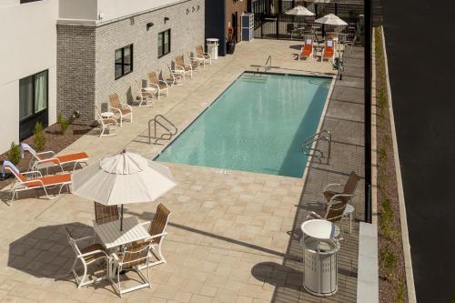 hampton inn and suites by hilton buckeye phoenix