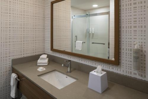 hampton inn and suites by hilton buckeye phoenix
